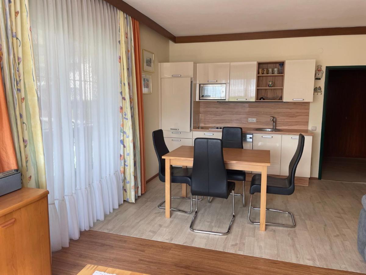 Landhaus Lassnig Moosburg Bagian luar foto